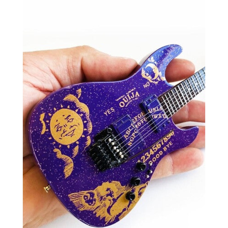 METALLICA - KIRK HAMMETT - OUIJA PURPLE SPARKLE MINI GUITAR