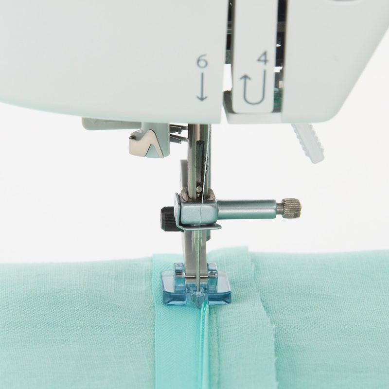 SINGER Invisible Zipper Foot For SE9180 Sewing & Embroidery Machines
