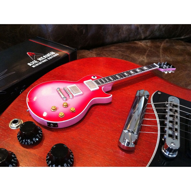 TWISTED SISTER - JAY JAY FRENCH - PINKBURST MINI GUITAR MODEL